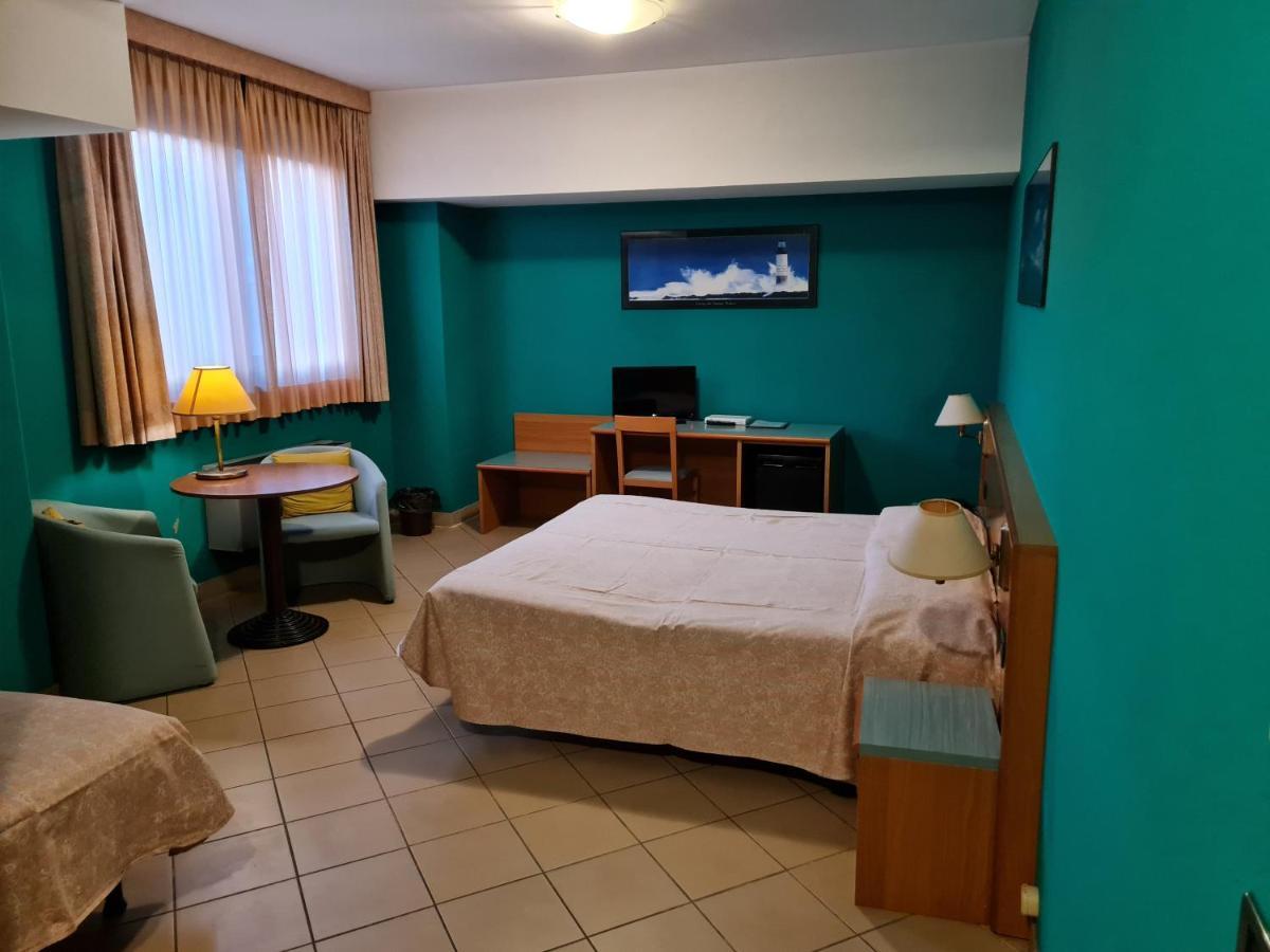 Modo Hotel Vercelli Buitenkant foto