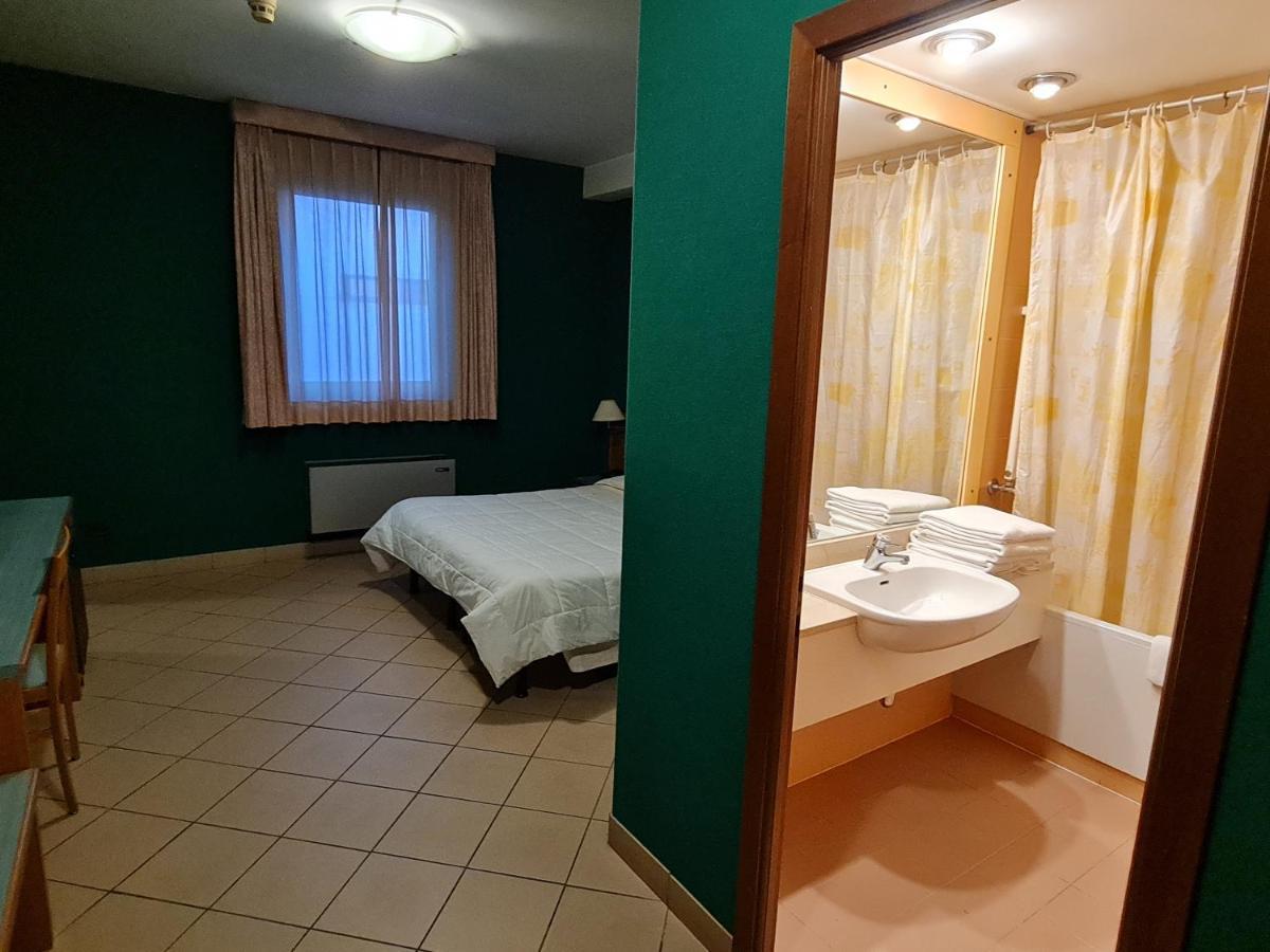 Modo Hotel Vercelli Buitenkant foto