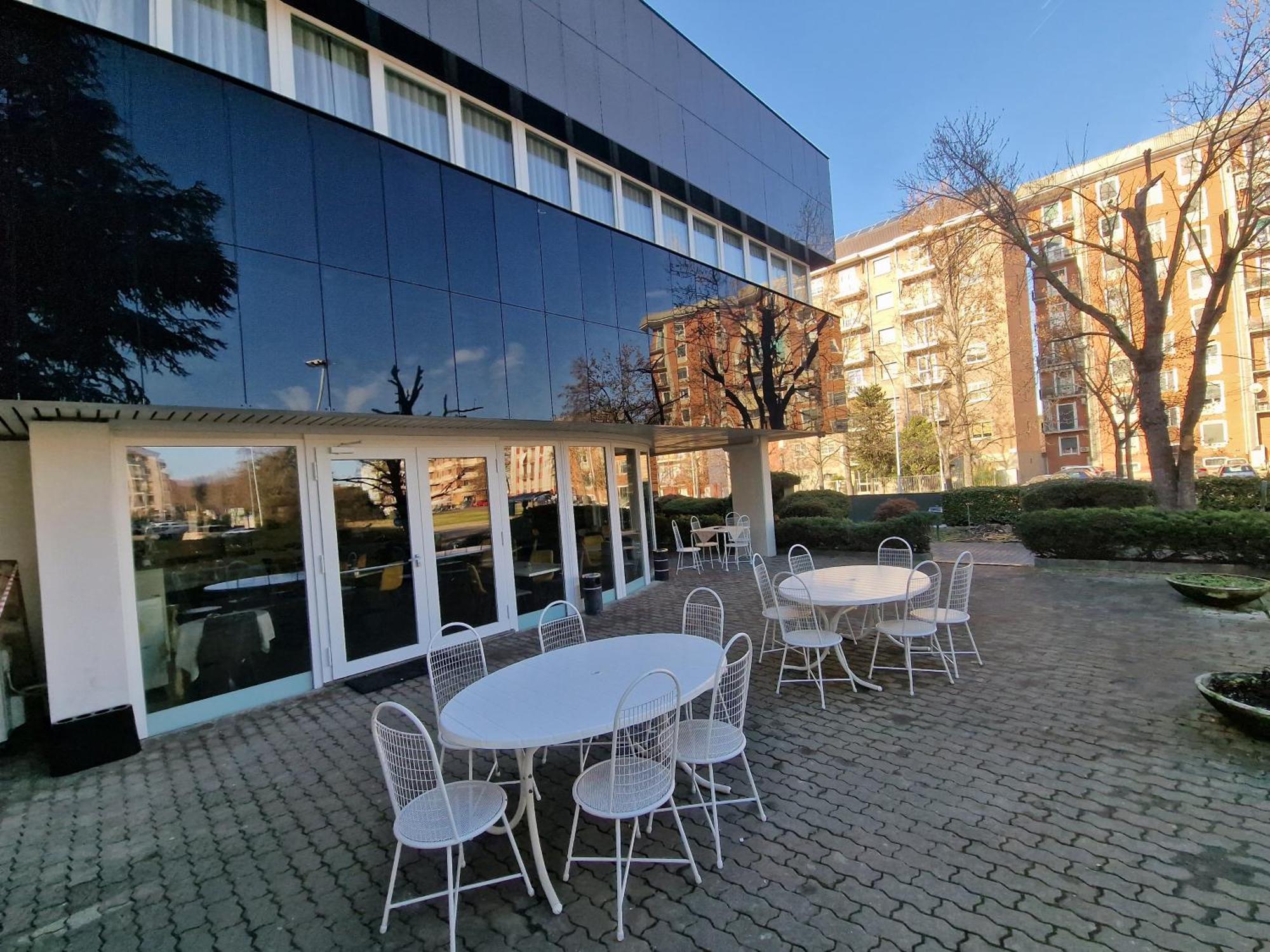 Modo Hotel Vercelli Buitenkant foto